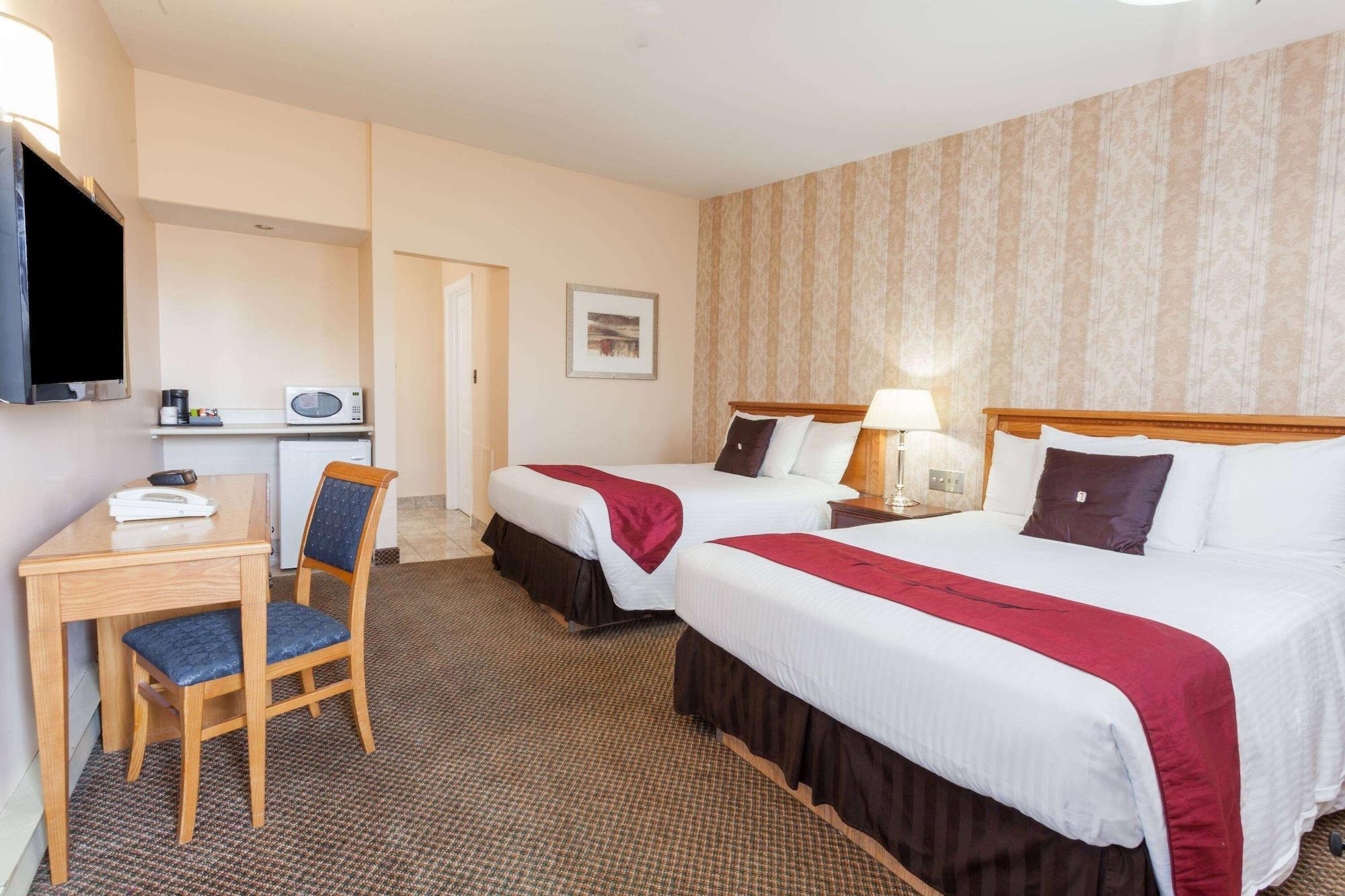 Thriftlodge By Wyndham Moncton Esterno foto