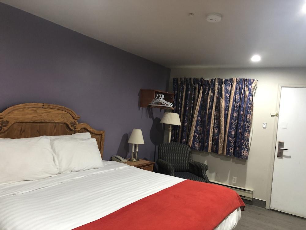 Thriftlodge By Wyndham Moncton Esterno foto